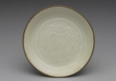 图片[3]-Dish with incised chi-dragon pattern in white glaze, Ding ware, Northern Song to Jin dynasty, 12th-13th centuries-China Archive